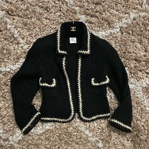 ICONIC CHANEL Collectors Jacket